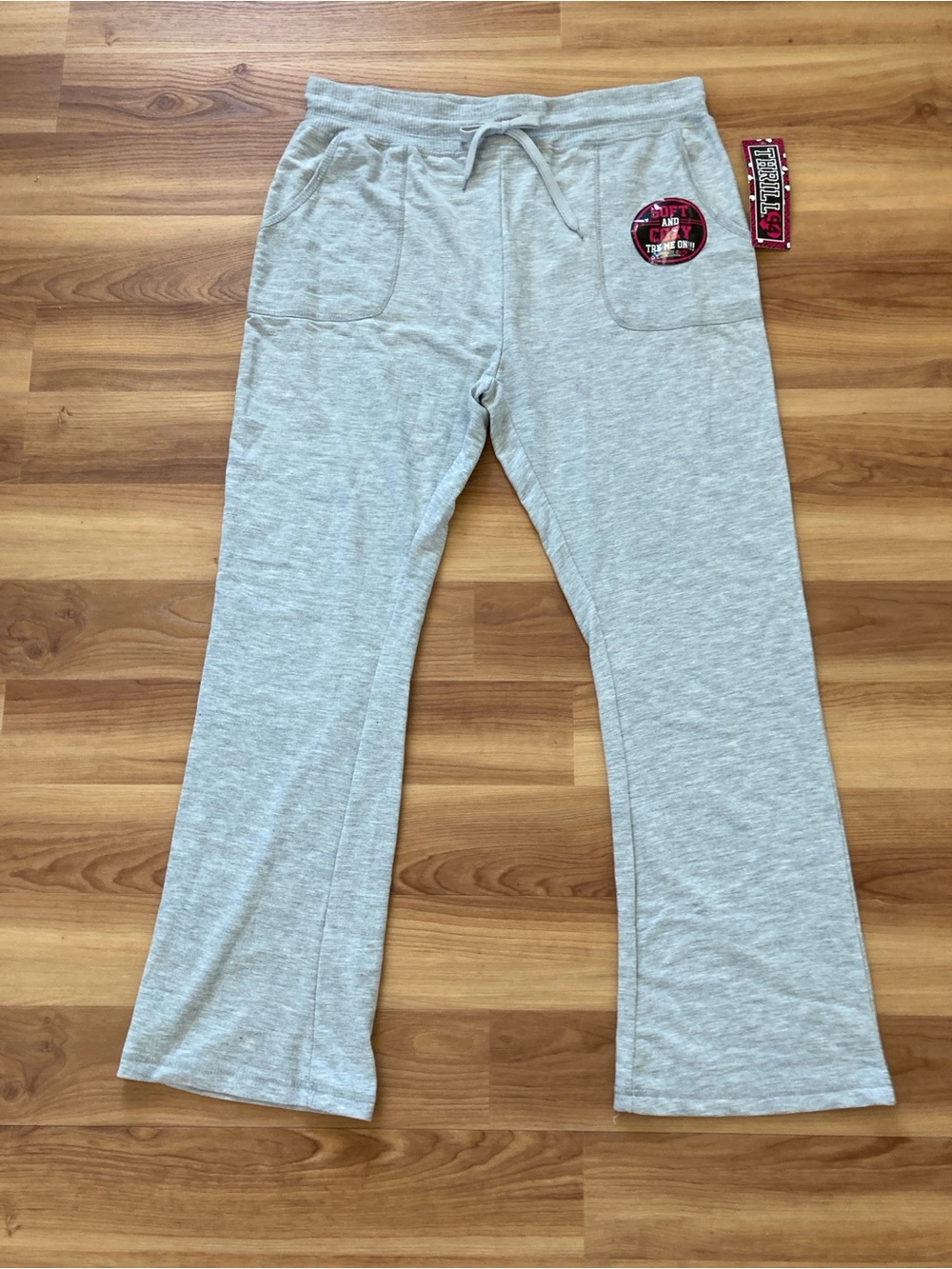 Thrill Women’s Light Grey Drawstring Sweatpants Wide Leg
